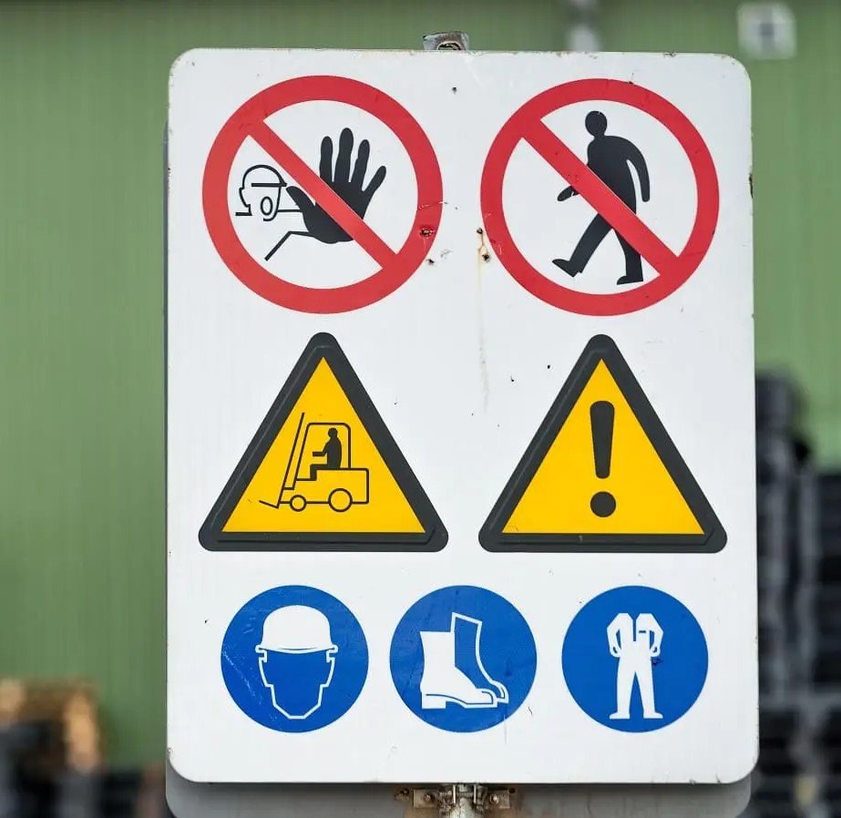CTRR0012 / PREVENCIÓN DE RIESGOS LABORALES NIVEL BÁSICO SEGÚN NORMATIVA DEL SECTOR